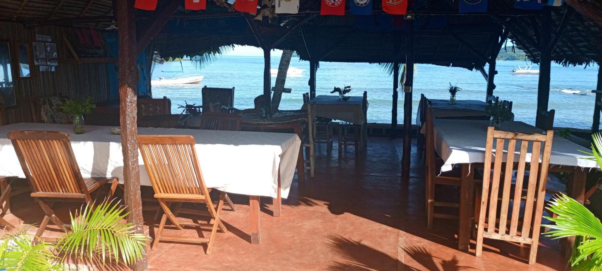 Hotel Piscine Bimoko à Nosy-Be Extérieur photo