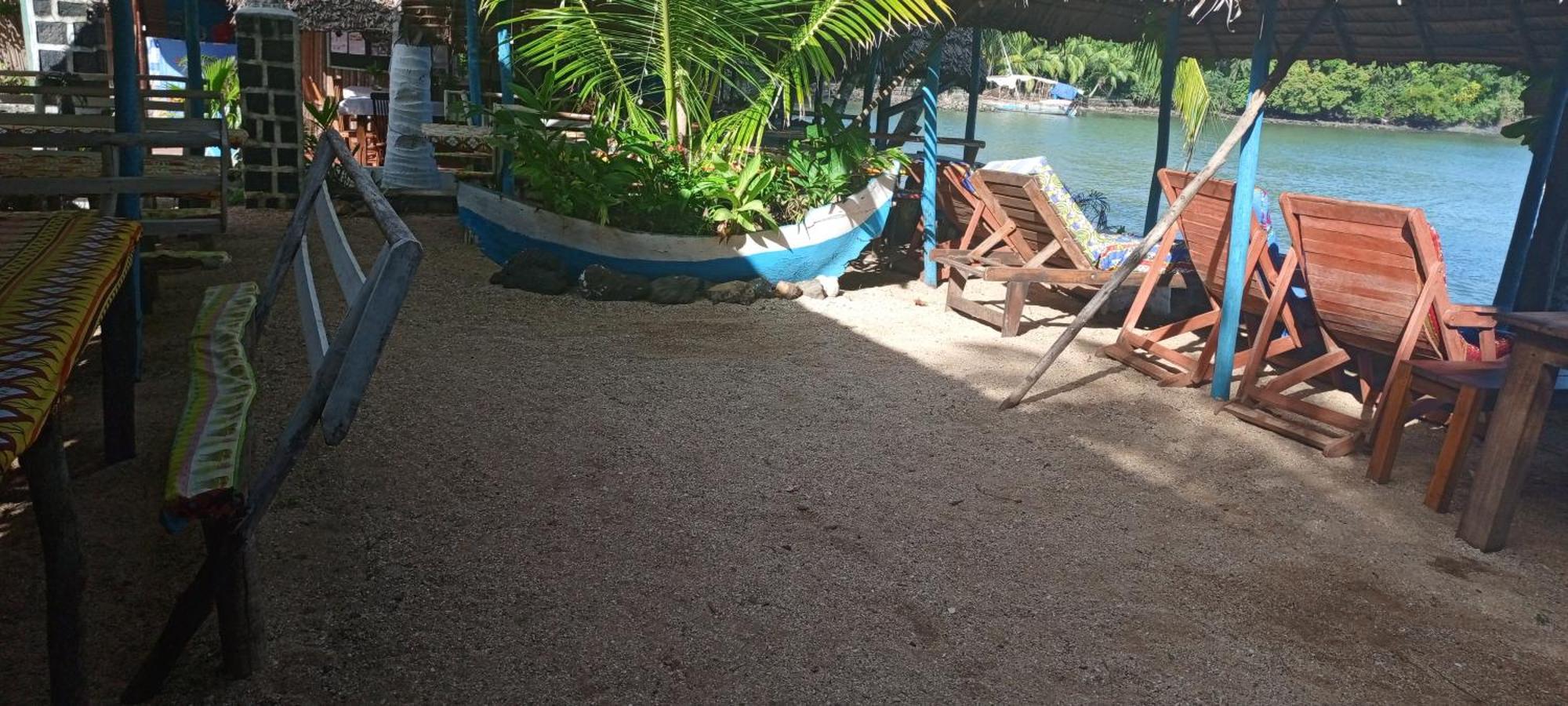 Hotel Piscine Bimoko à Nosy-Be Extérieur photo