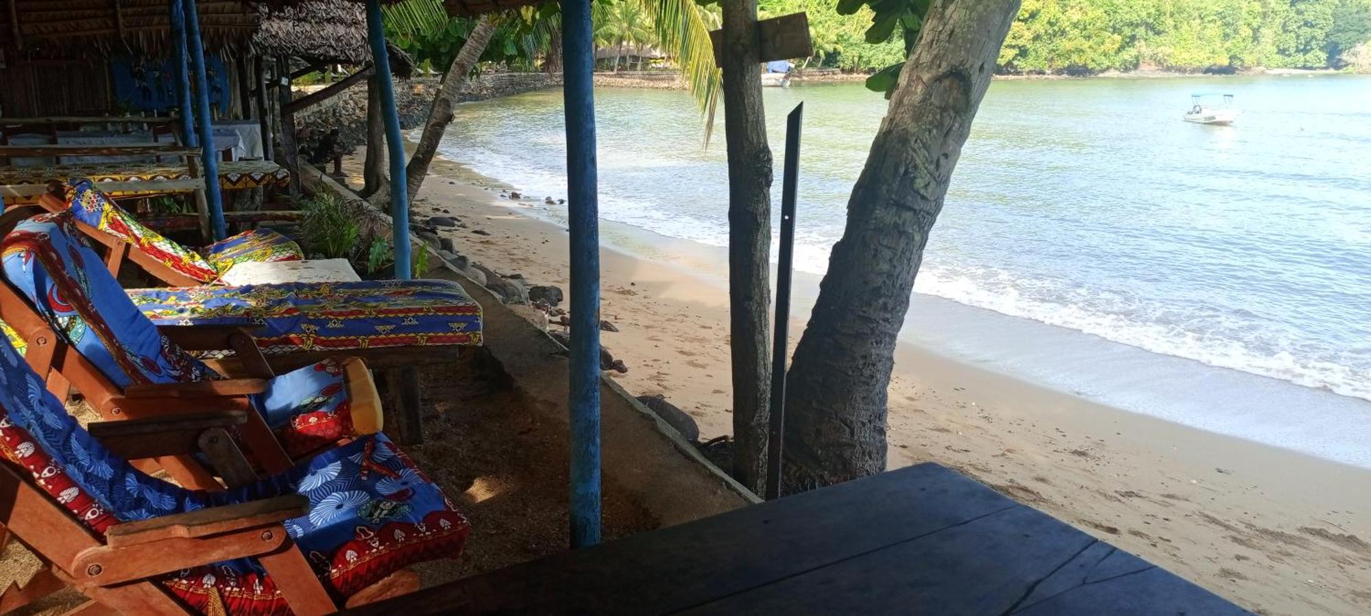 Hotel Piscine Bimoko à Nosy-Be Extérieur photo