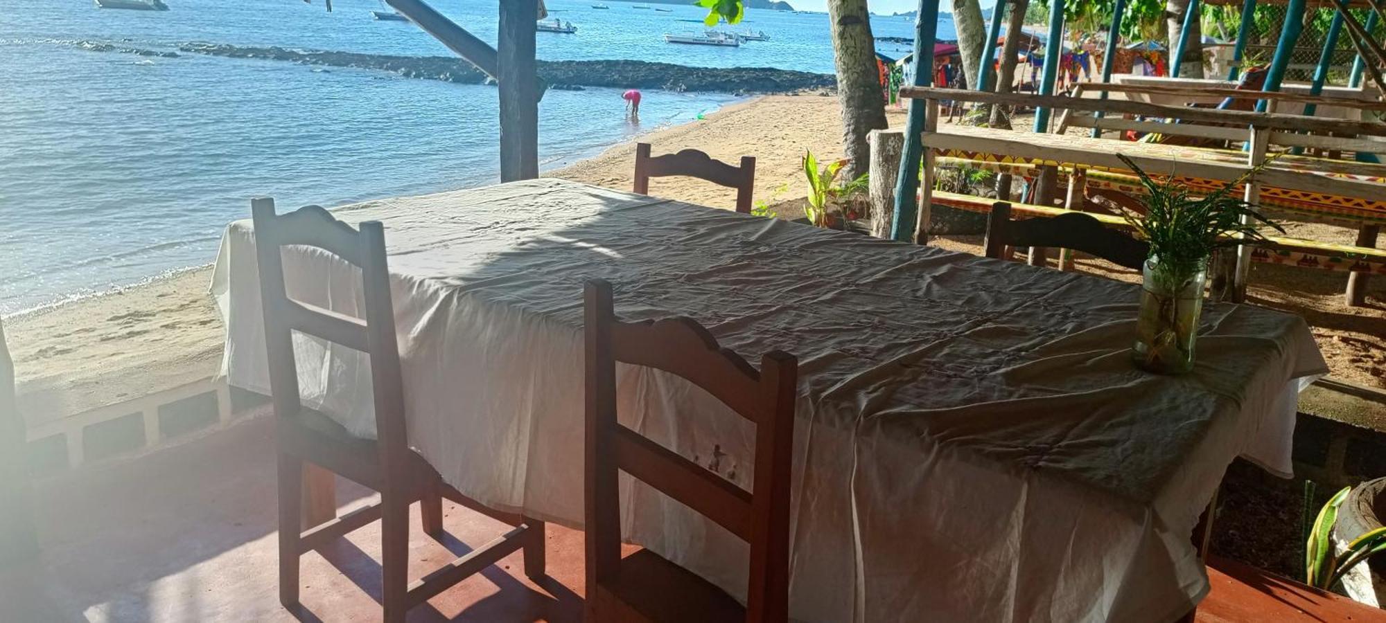 Hotel Piscine Bimoko à Nosy-Be Extérieur photo