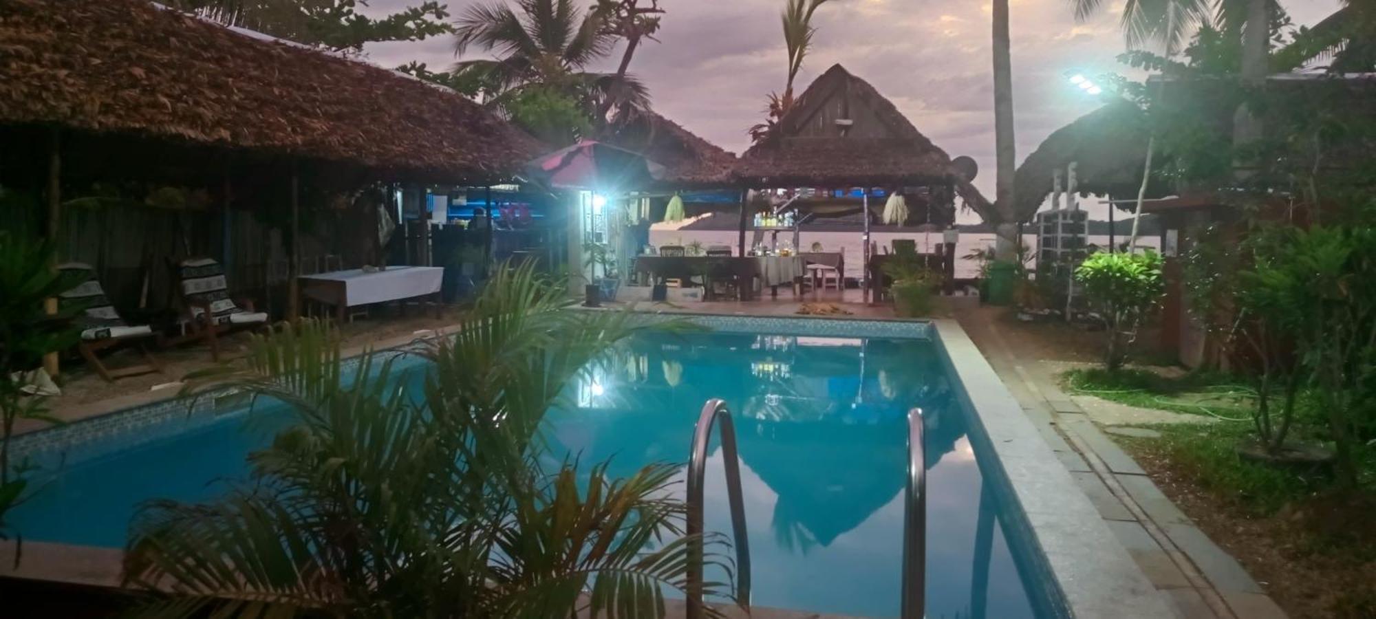 Hotel Piscine Bimoko à Nosy-Be Extérieur photo