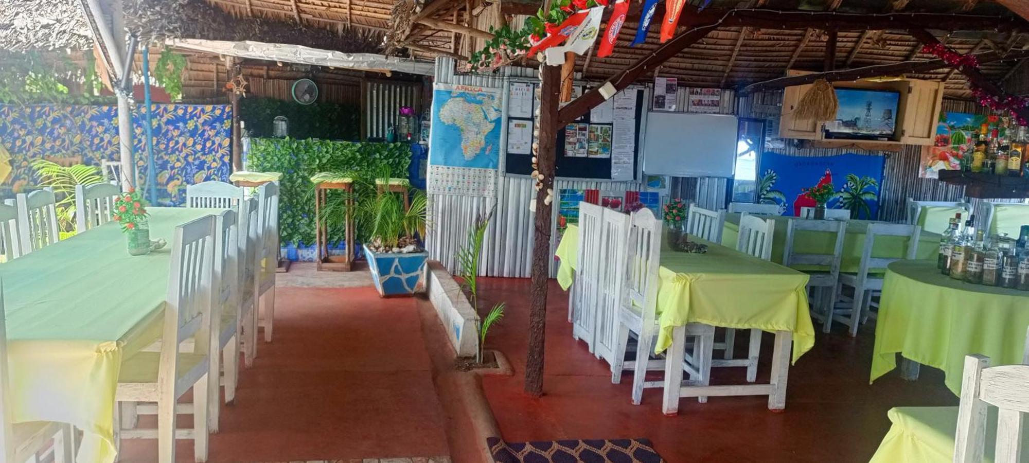 Hotel Piscine Bimoko à Nosy-Be Extérieur photo
